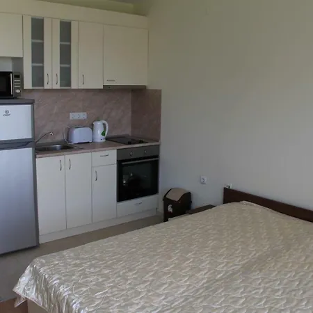 Private In Orchid Garden Appartamento Sunny Beach